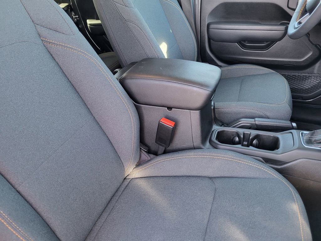 Used 2024 Jeep Wrangler Unlimited image 14