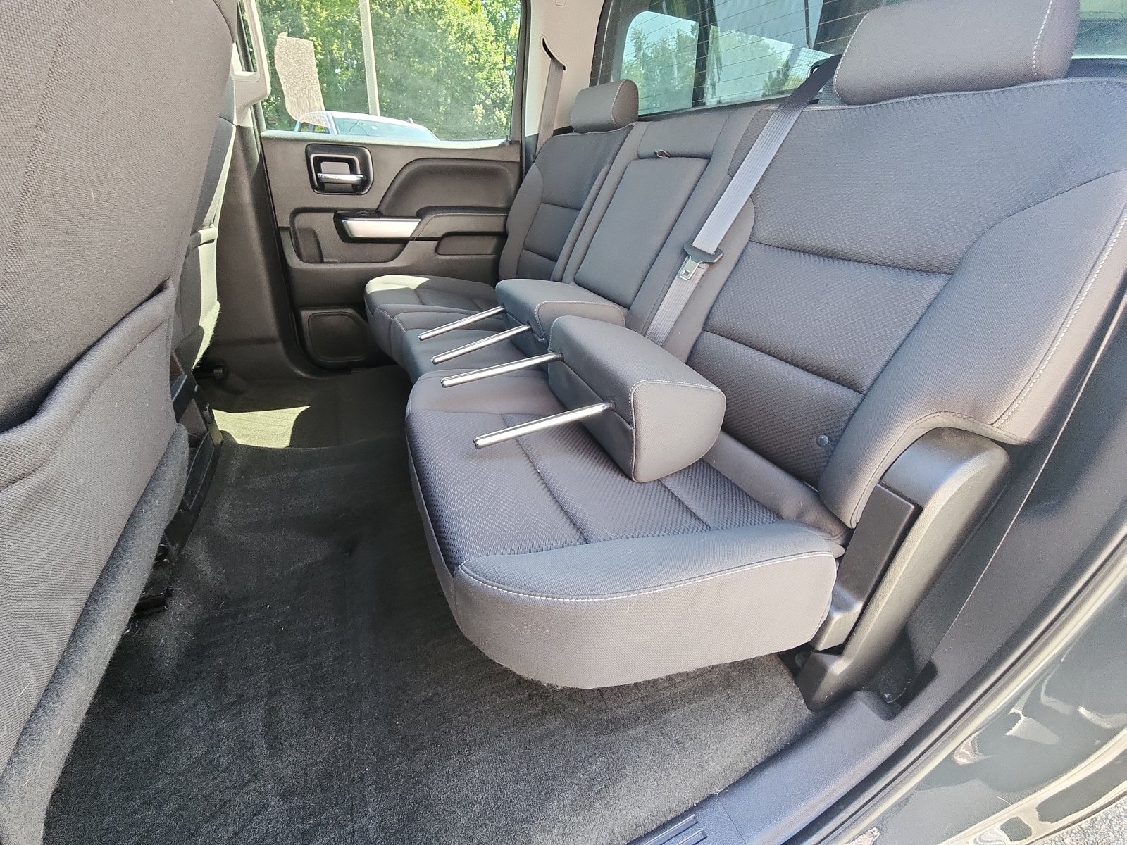 Used 2018 Chevrolet Silverado 1500 LT w/ All Star Edition AWD/4WD image 19
