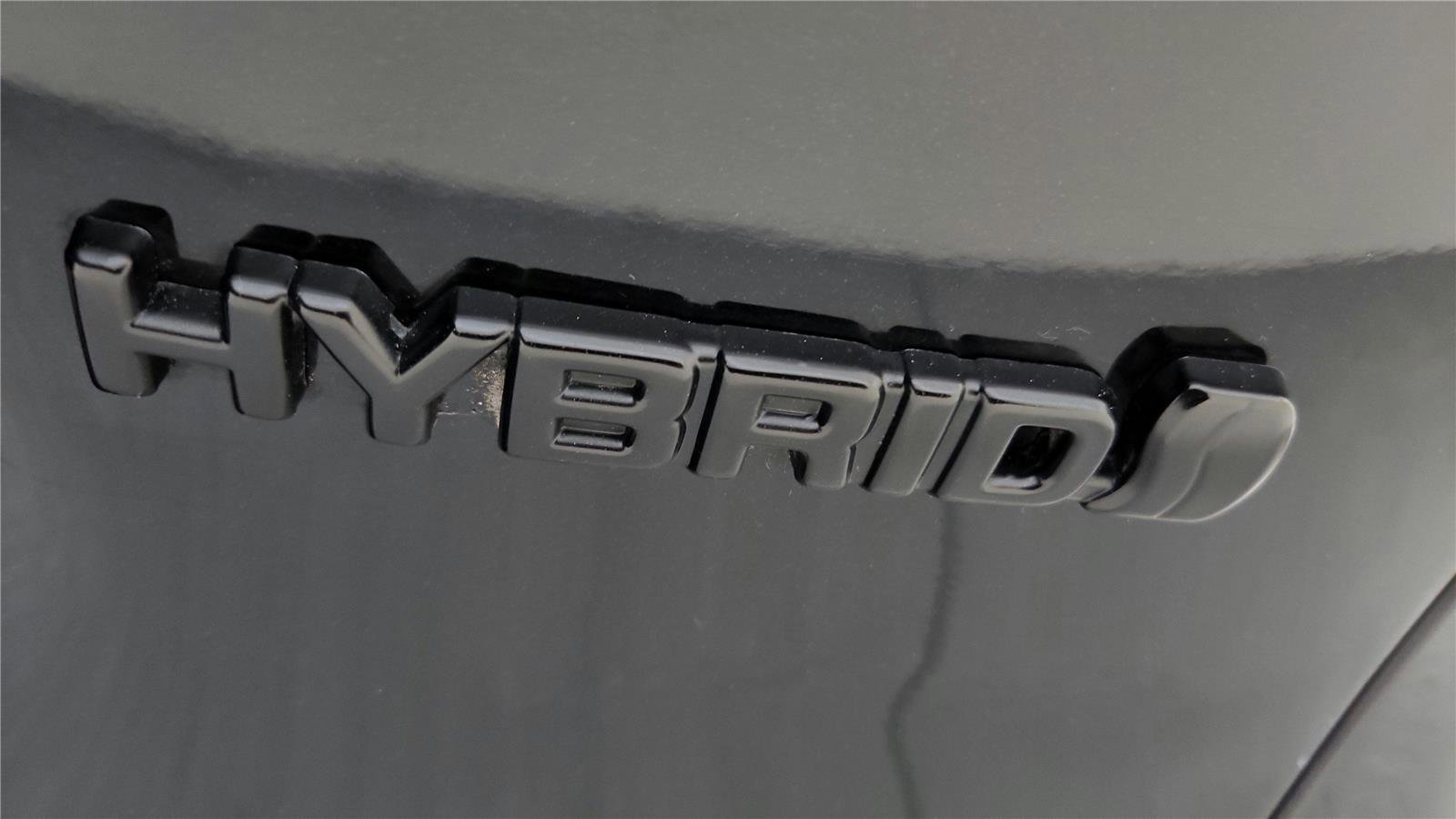 Used 2024 Toyota RAV4 AWD Hybrid image 33