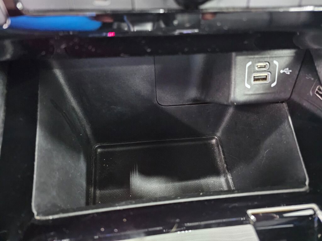 Used 2024 Jeep Compass Limited image 24