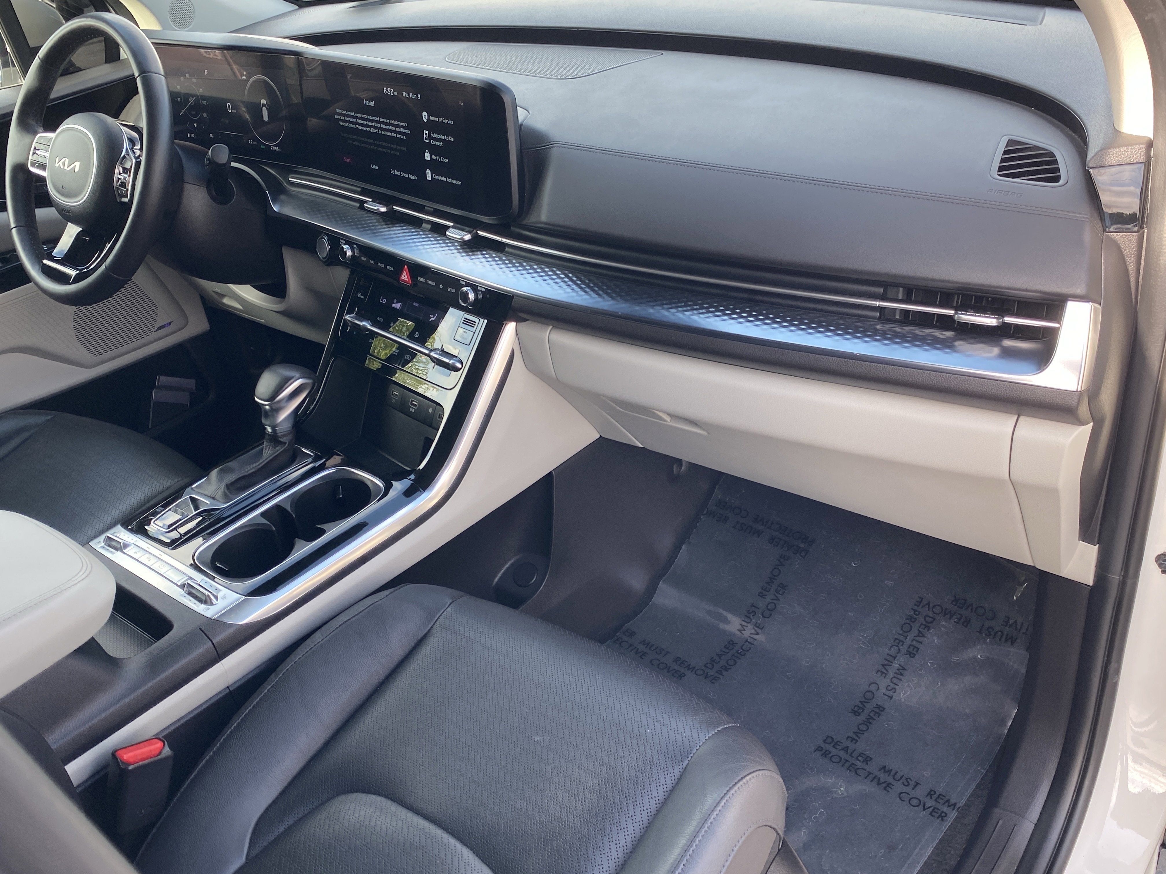 Used 2024 Kia Carnival SX Prestige image 10