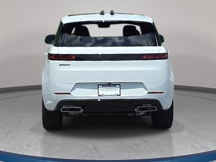 New 2026 Land Rover Range Rover Sport Dynamic SE AWD/4WD image 6