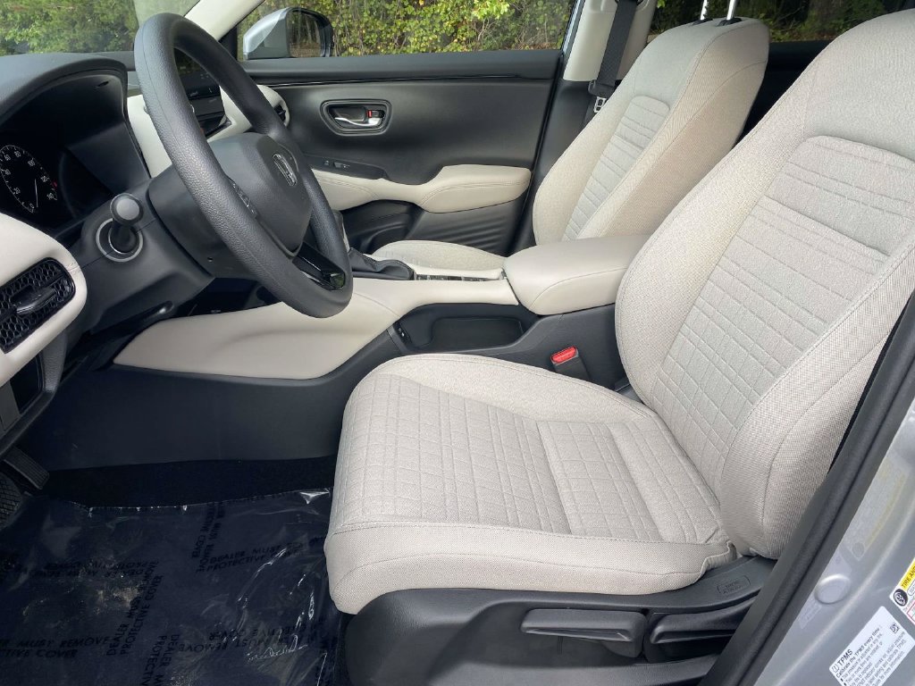 New 2027 Honda HR-V LX image 12
