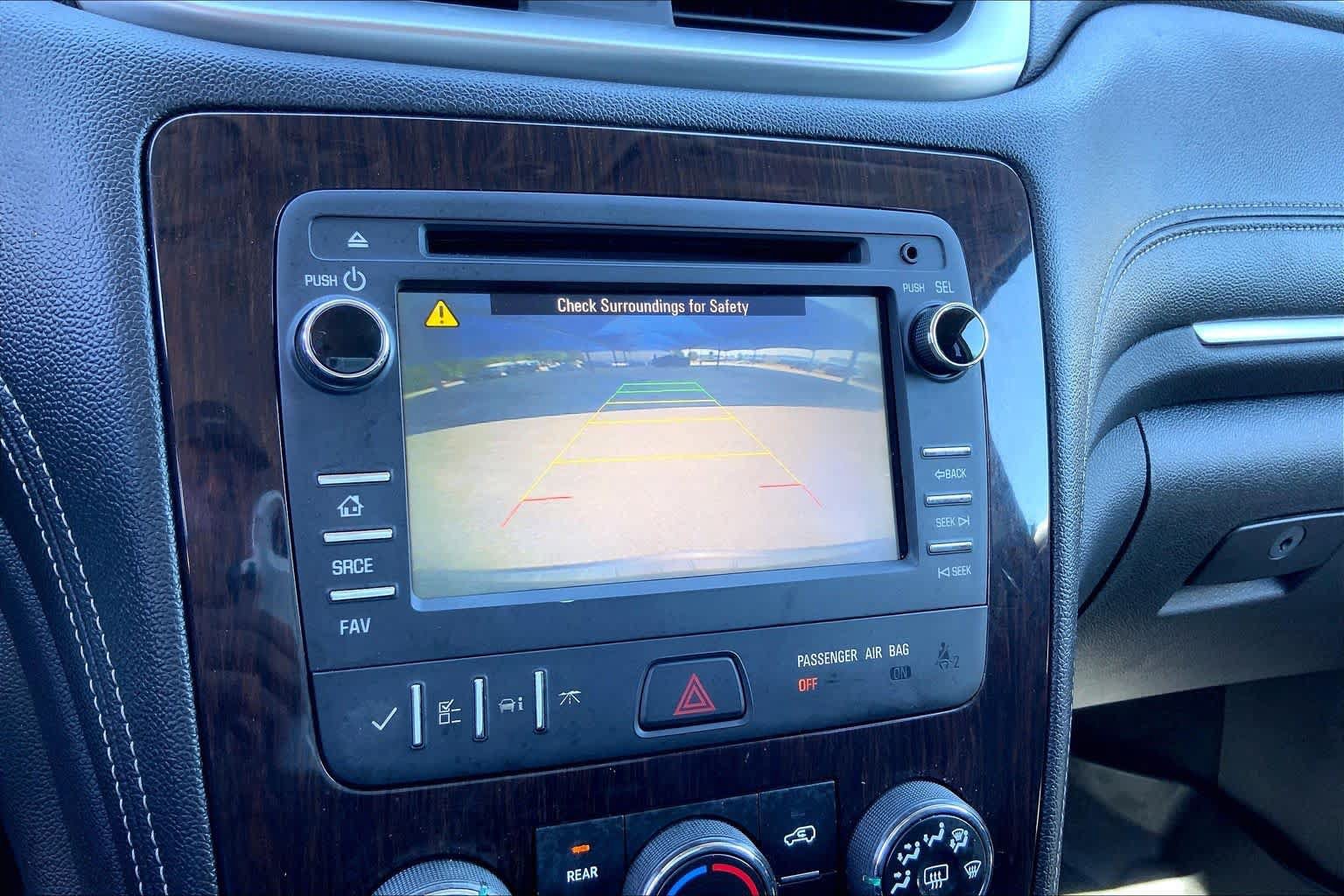 Used 2016 Chevrolet Traverse LT FWD image 27