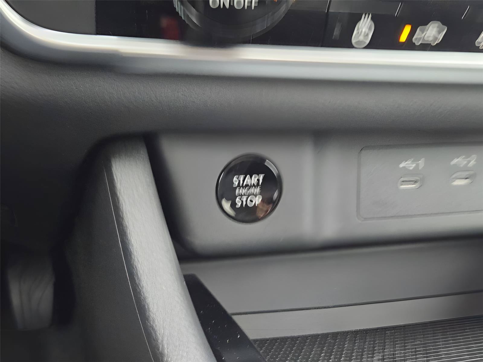 New 2026 Nissan Rogue Dark Armor AWD/4WD image 22