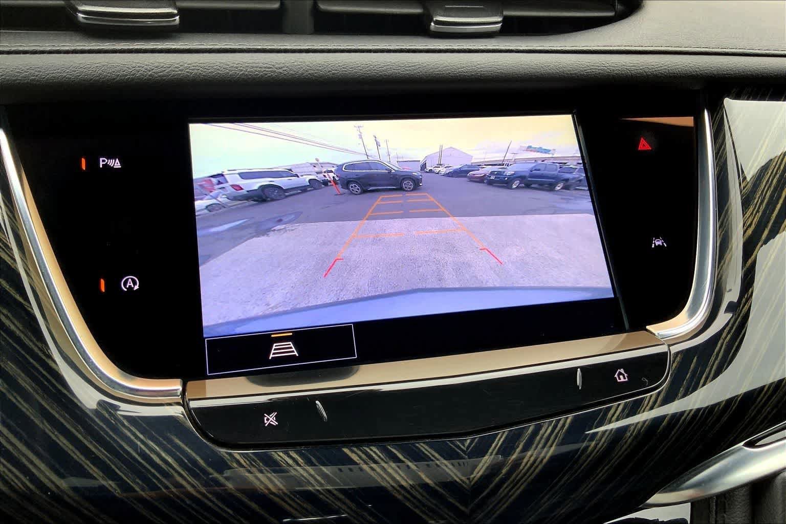 Used 2024 Cadillac XT6 Premium Luxury image 27