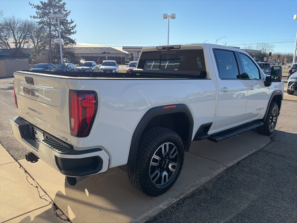 Used 2021 GMC Sierra 2500 AT4 w/ AT4 Preferred Package image 8