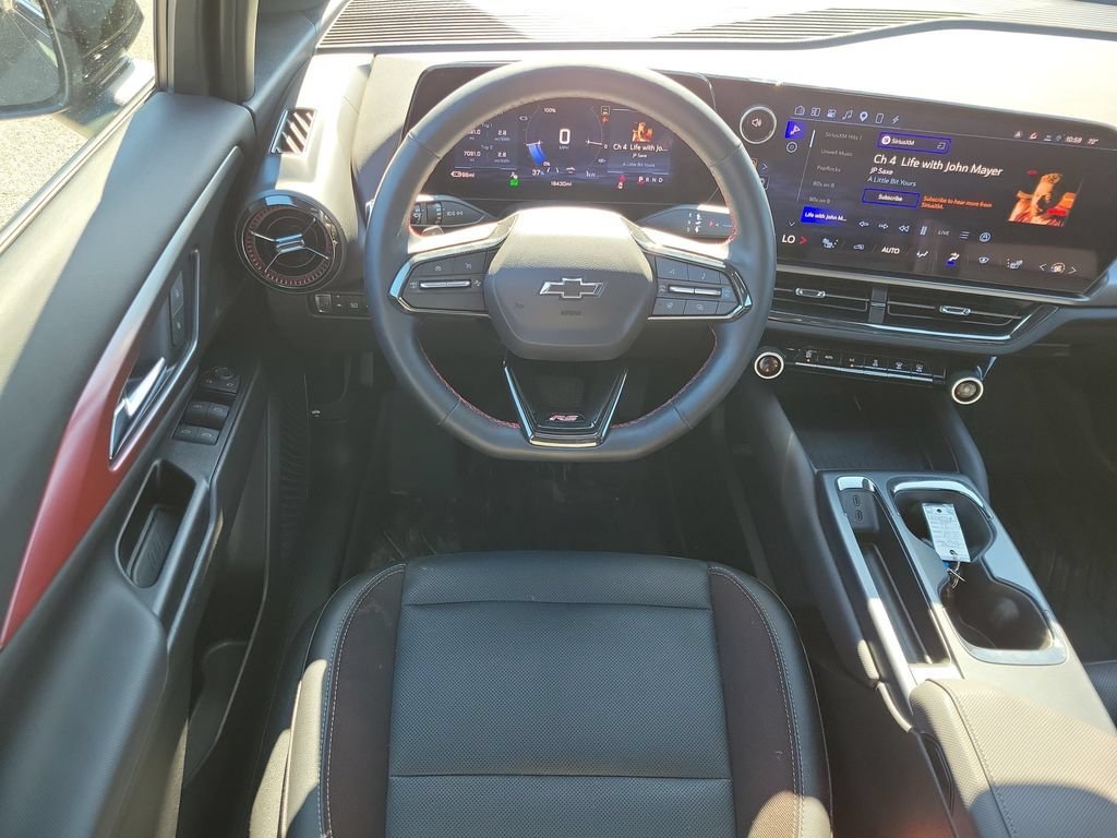 Certified 2024 Chevrolet Equinox EV RS FWD image 13