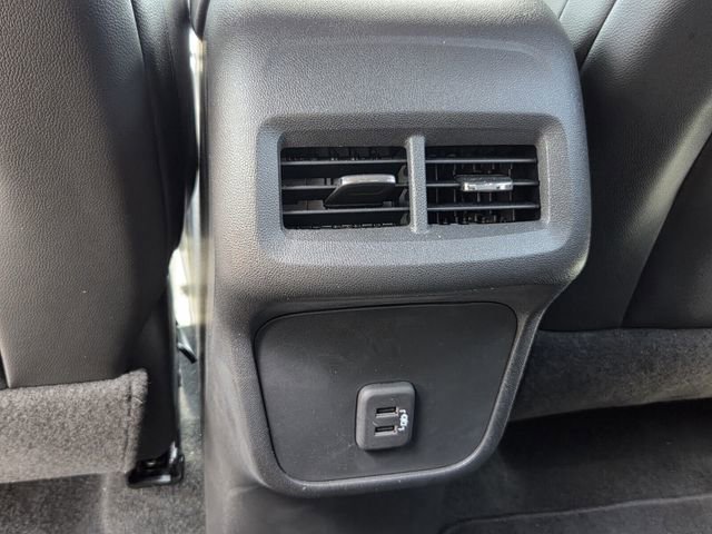 Used 2023 Chevrolet Equinox RS FWD image 14