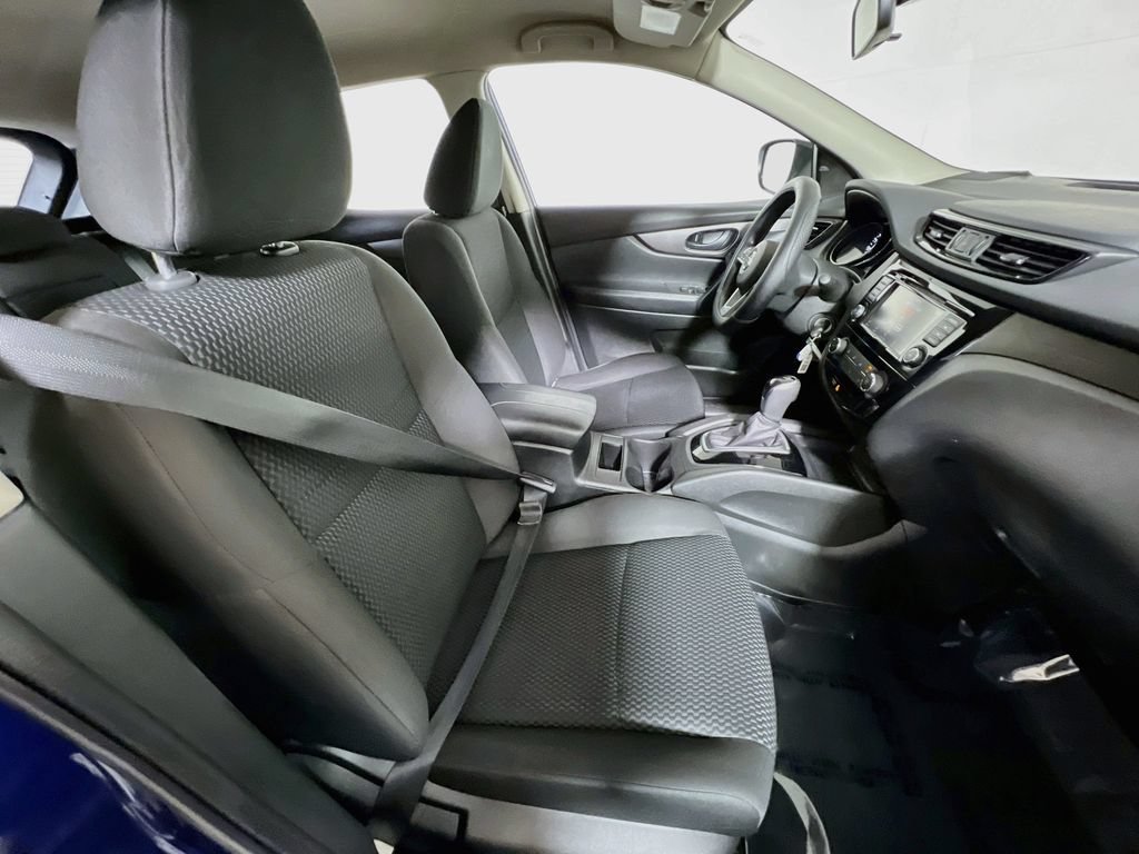 Used 2019 Nissan Rogue Sport S w/ Appearance Package FWD image 24