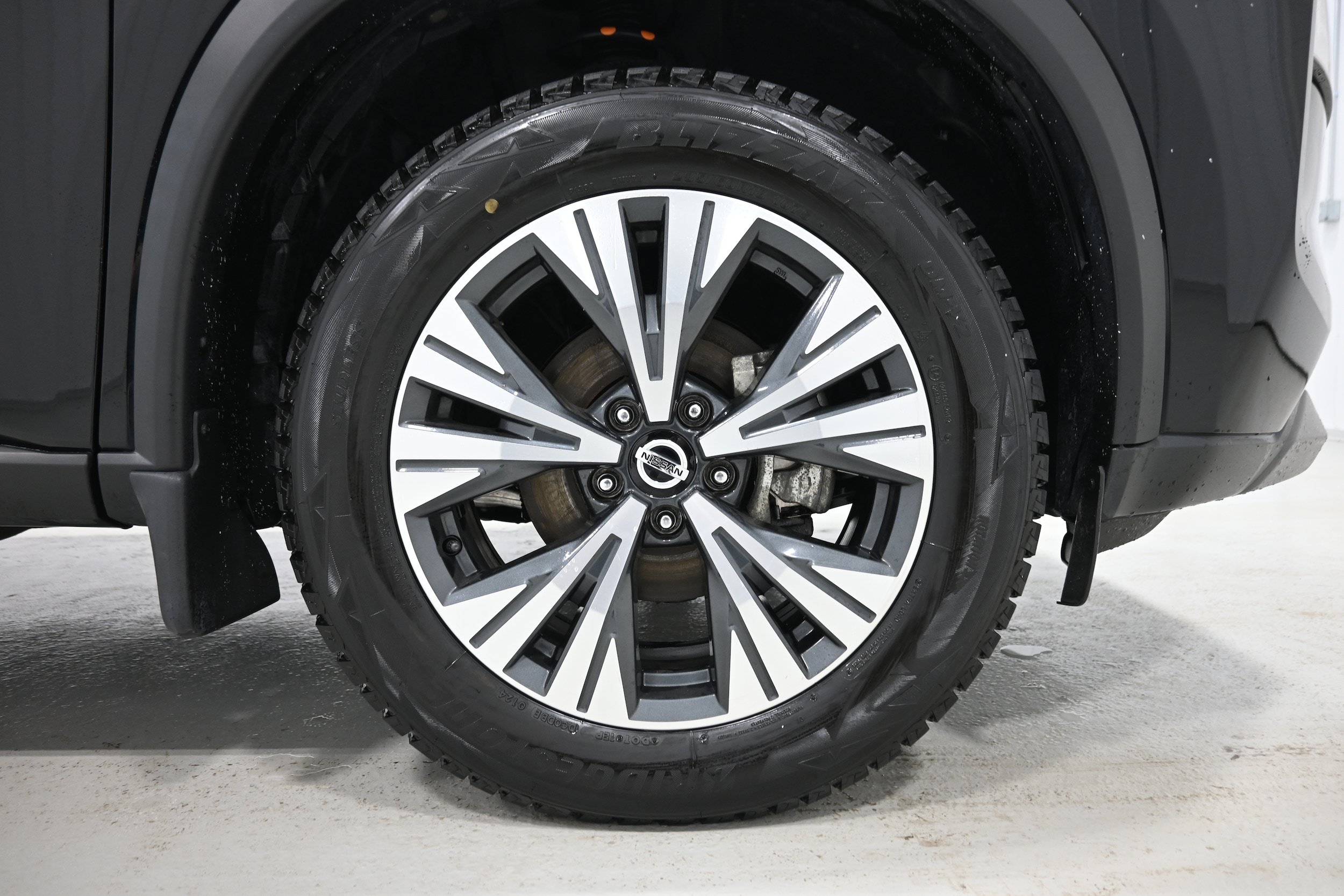 Used 2021 Nissan Rogue SV AWD/4WD image 32