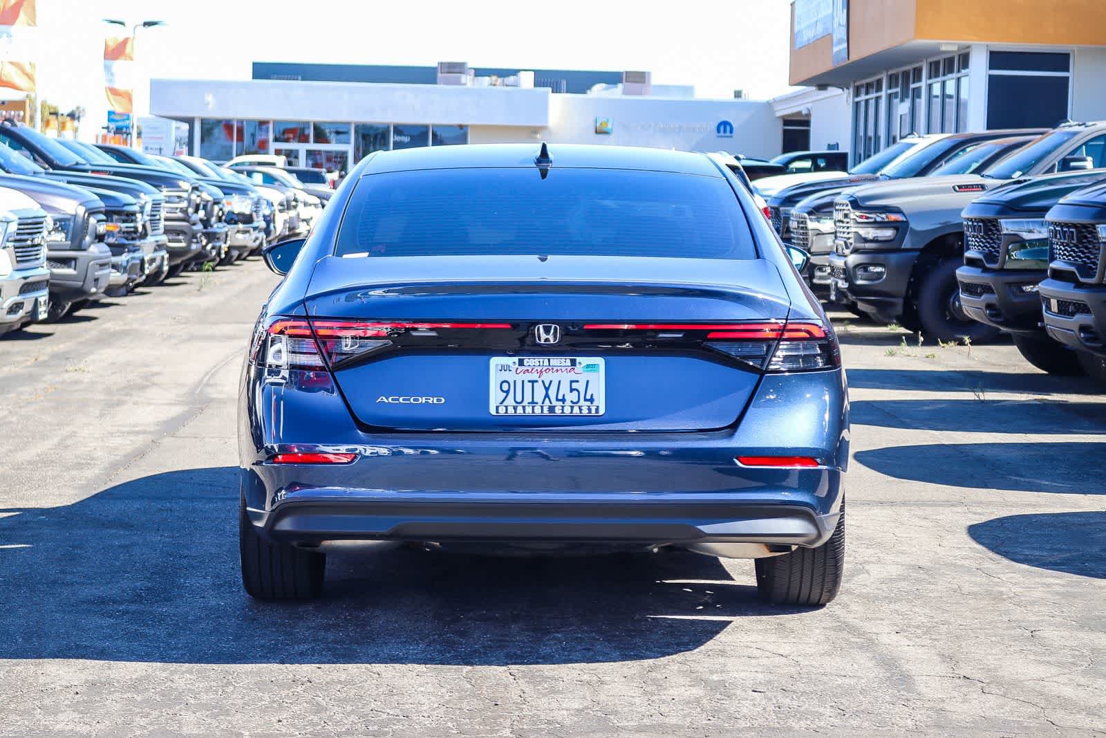 Used 2025 Honda Accord SE image 5