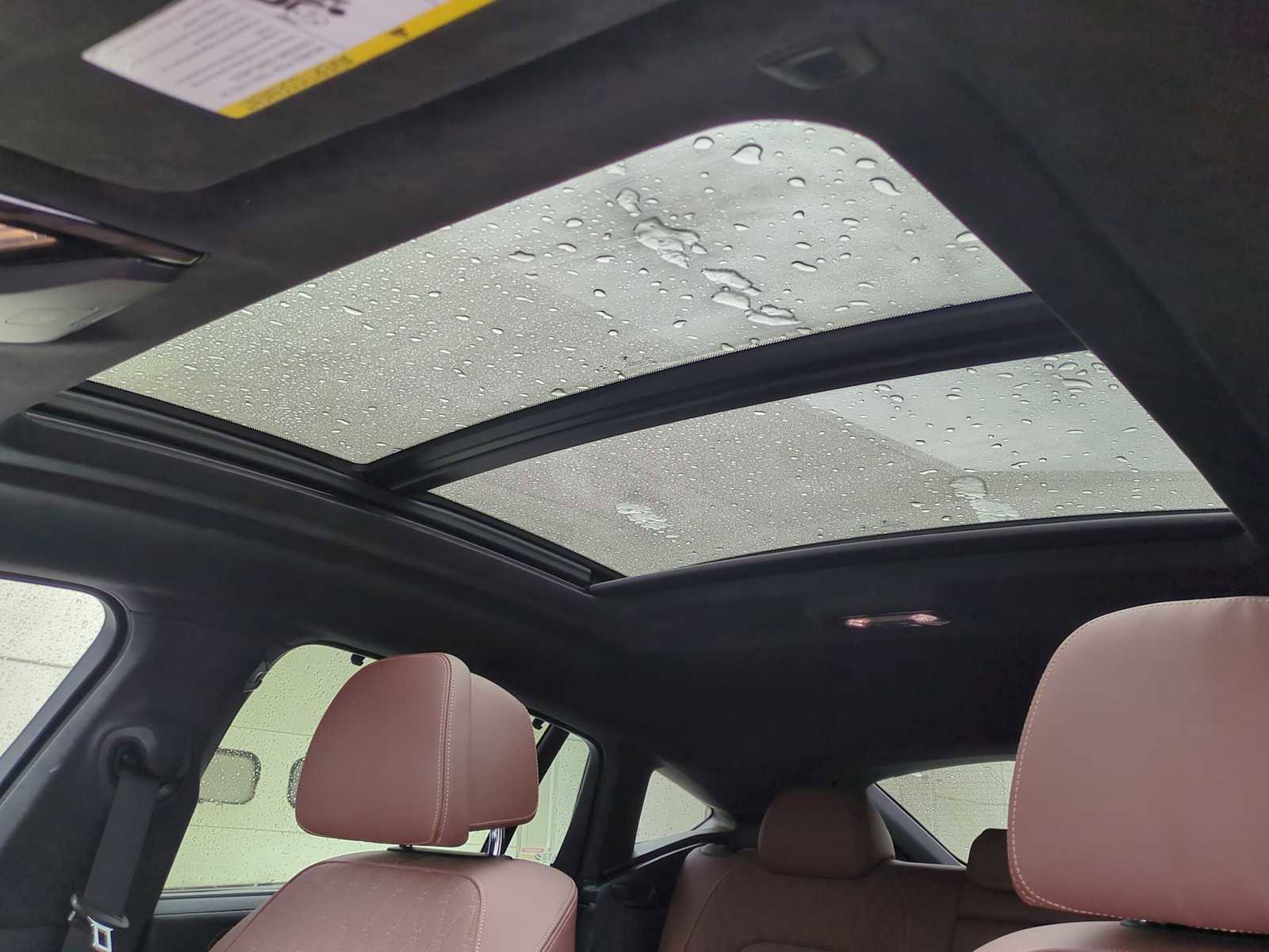 Used 2021 BMW X6 xDrive40i w/ M Sport Package image 19