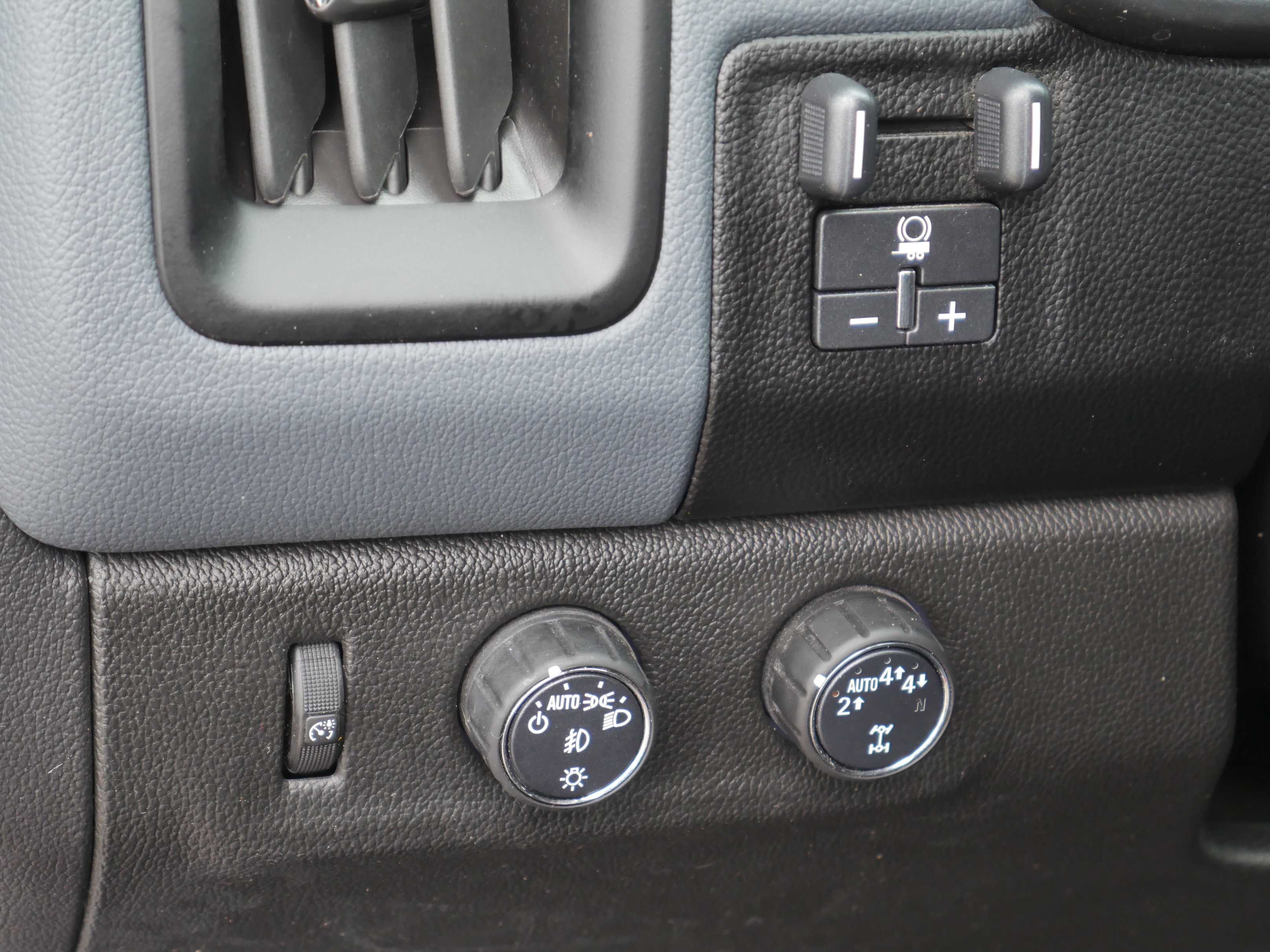 Used 2020 Chevrolet Colorado Z71 image 5