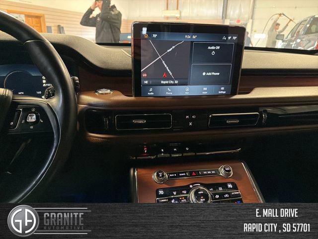 Used 2020 Lincoln Aviator Reserve w/ Equipment Group 202A AWD/4WD image 17