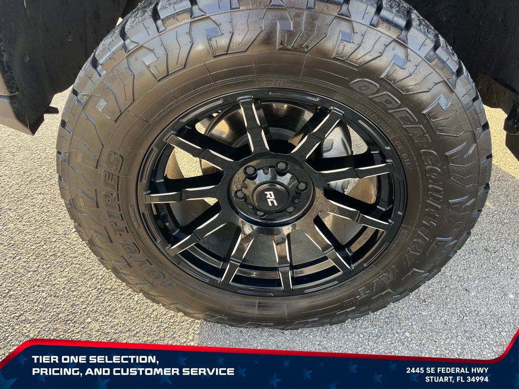 Used 2024 GMC Sierra 1500 Denali Ultimate AWD/4WD image 35