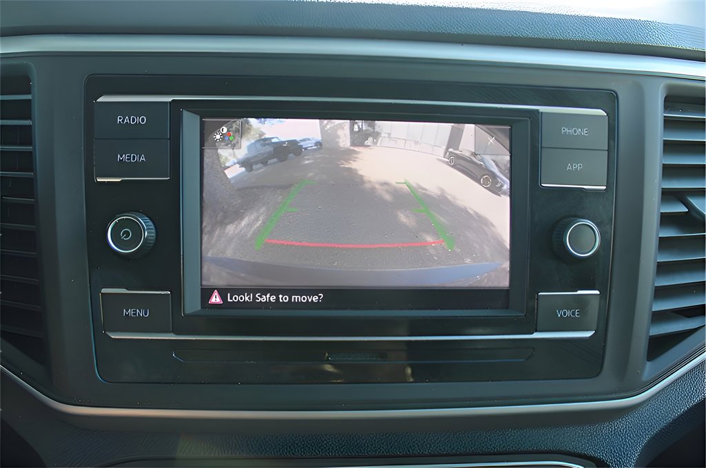 Used 2023 Volkswagen Atlas SE image 35