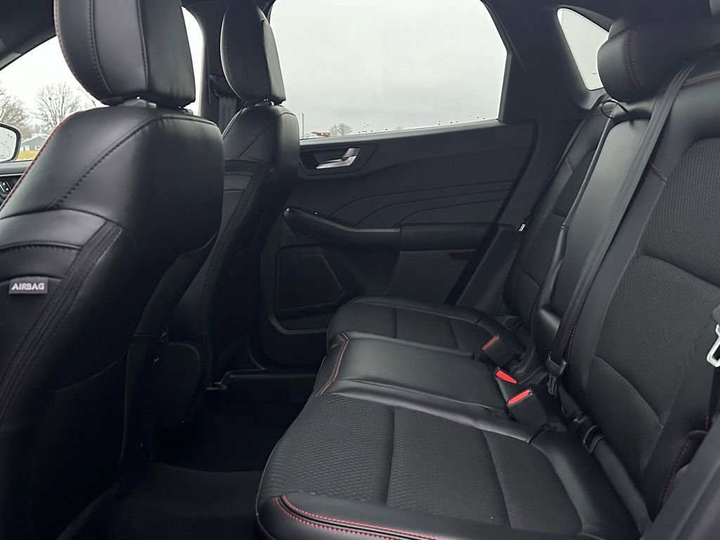 New 2026 Ford Escape ST-Line w/ Tech Pack #1 AWD/4WD image 11