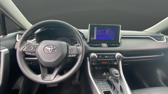 Used 2023 Toyota RAV4 XLE AWD/4WD image 11