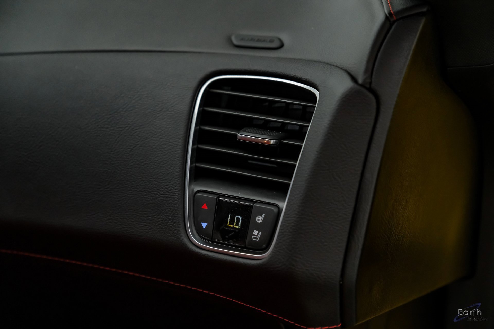 Used 2018 Chevrolet Corvette Z06 image 96