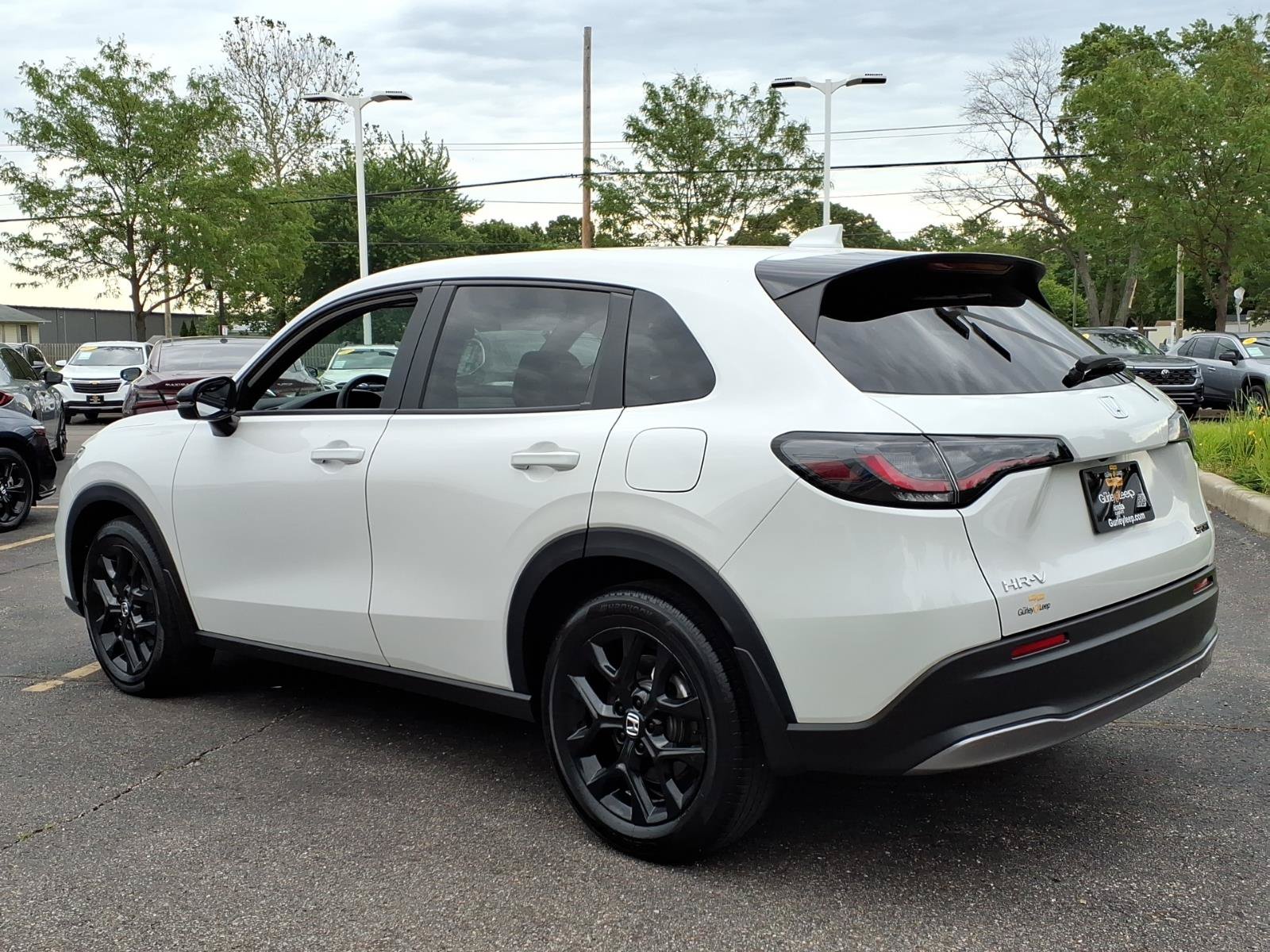 Certified 2024 Honda HR-V Sport image 9