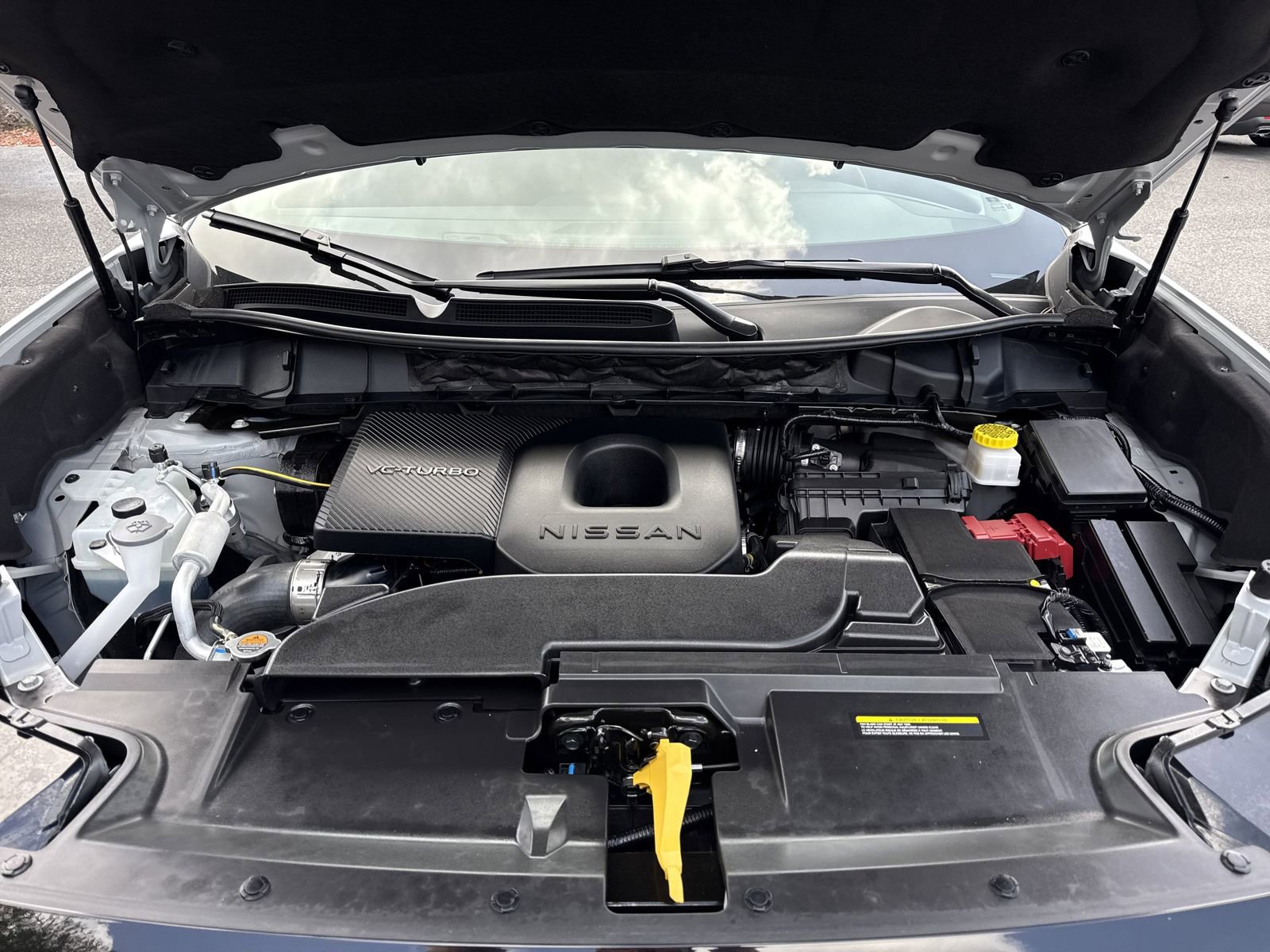 Used 2025 Nissan Murano SV image 32