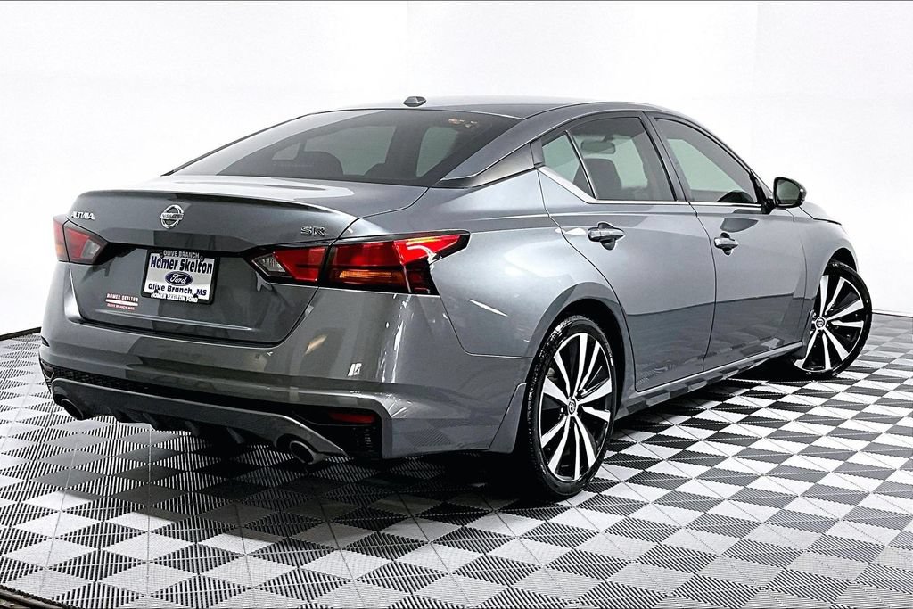 Used 2019 Nissan Altima 2.5 SR w/ SR Premium Package FWD image 12