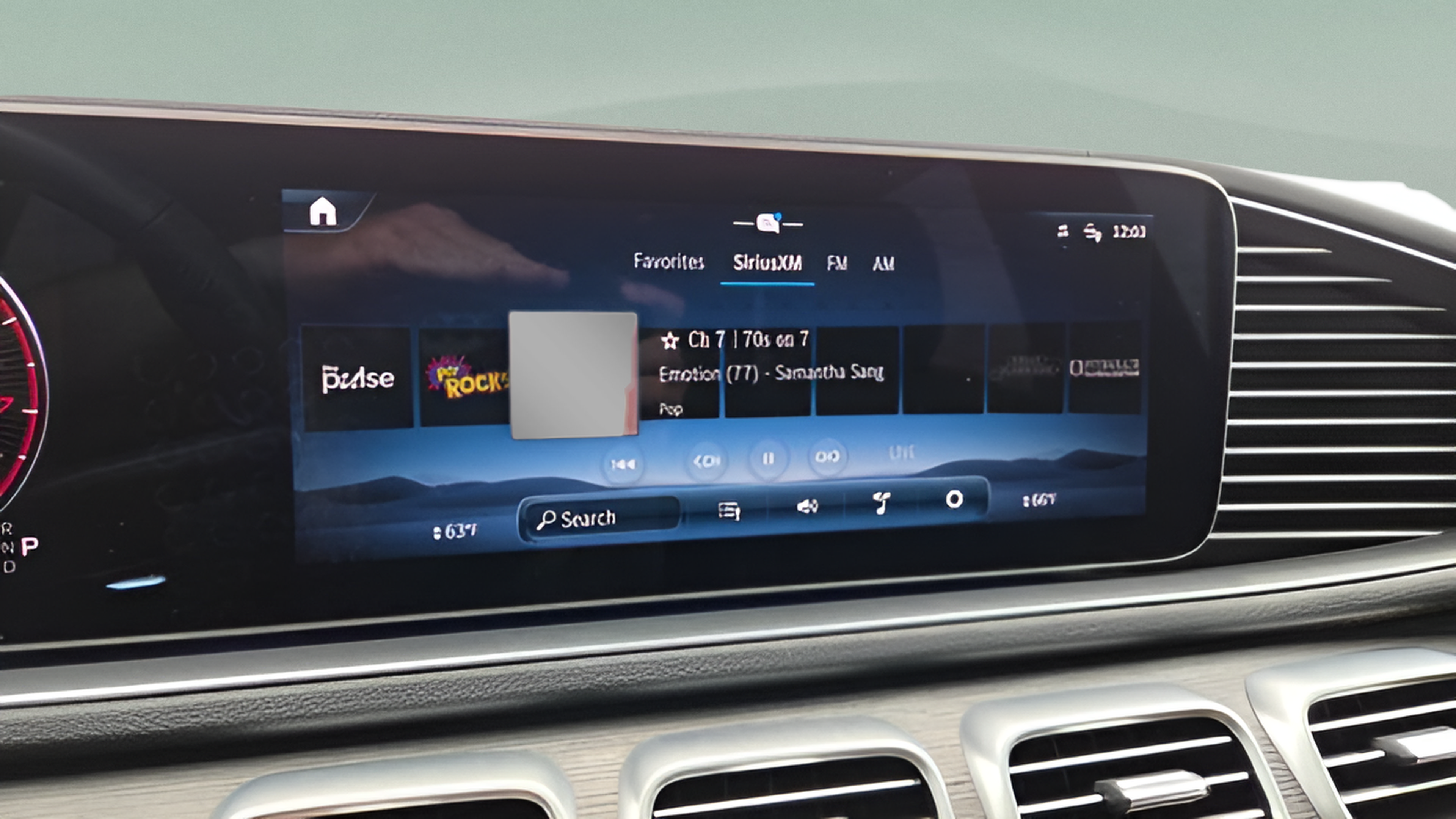Used 2024 Mercedes-Benz GLS 450 4MATIC image 24