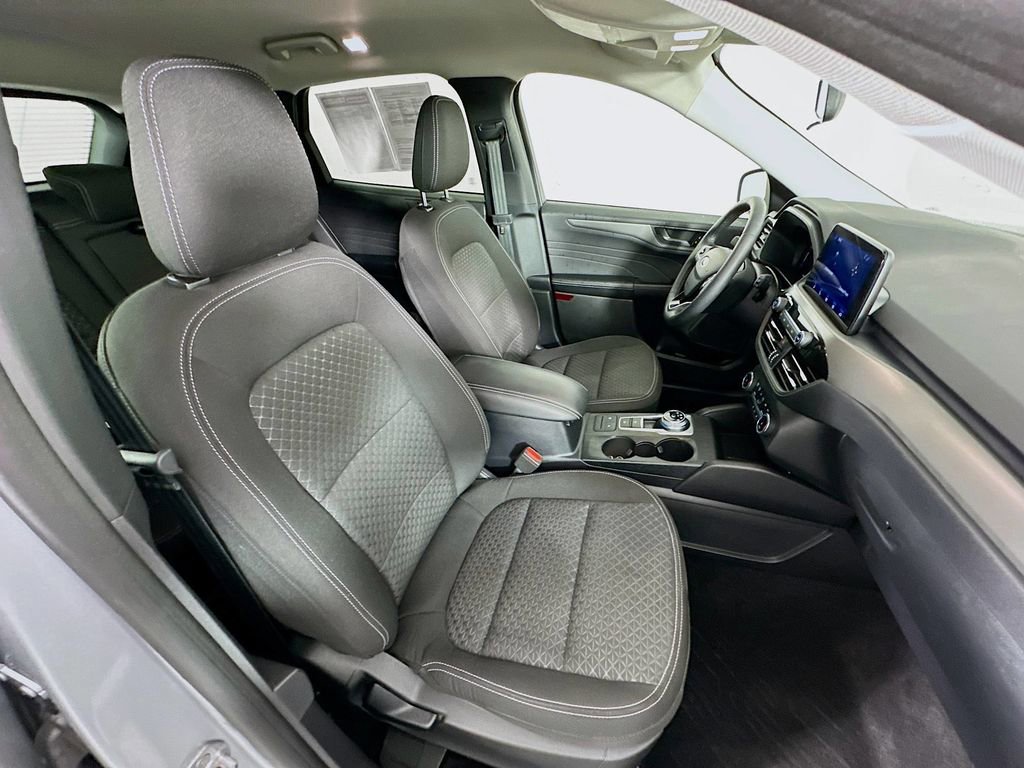 Used 2023 Ford Escape Active image 36