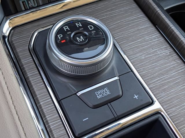 Used 2024 Ford Expedition Limited image 29