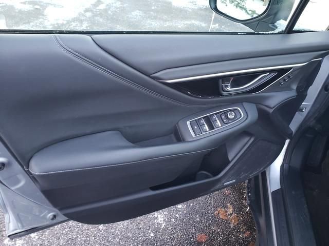 Used 2021 Subaru Outback Limited w/ Popular Package #2 image 11