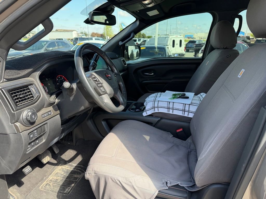 Used 2021 Nissan Titan PRO-4X AWD/4WD image 10