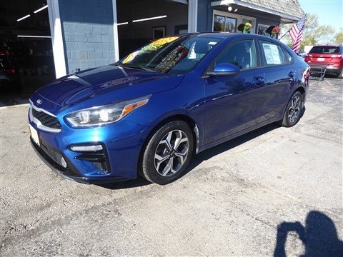 Used 2021 Kia Forte LXS image 2