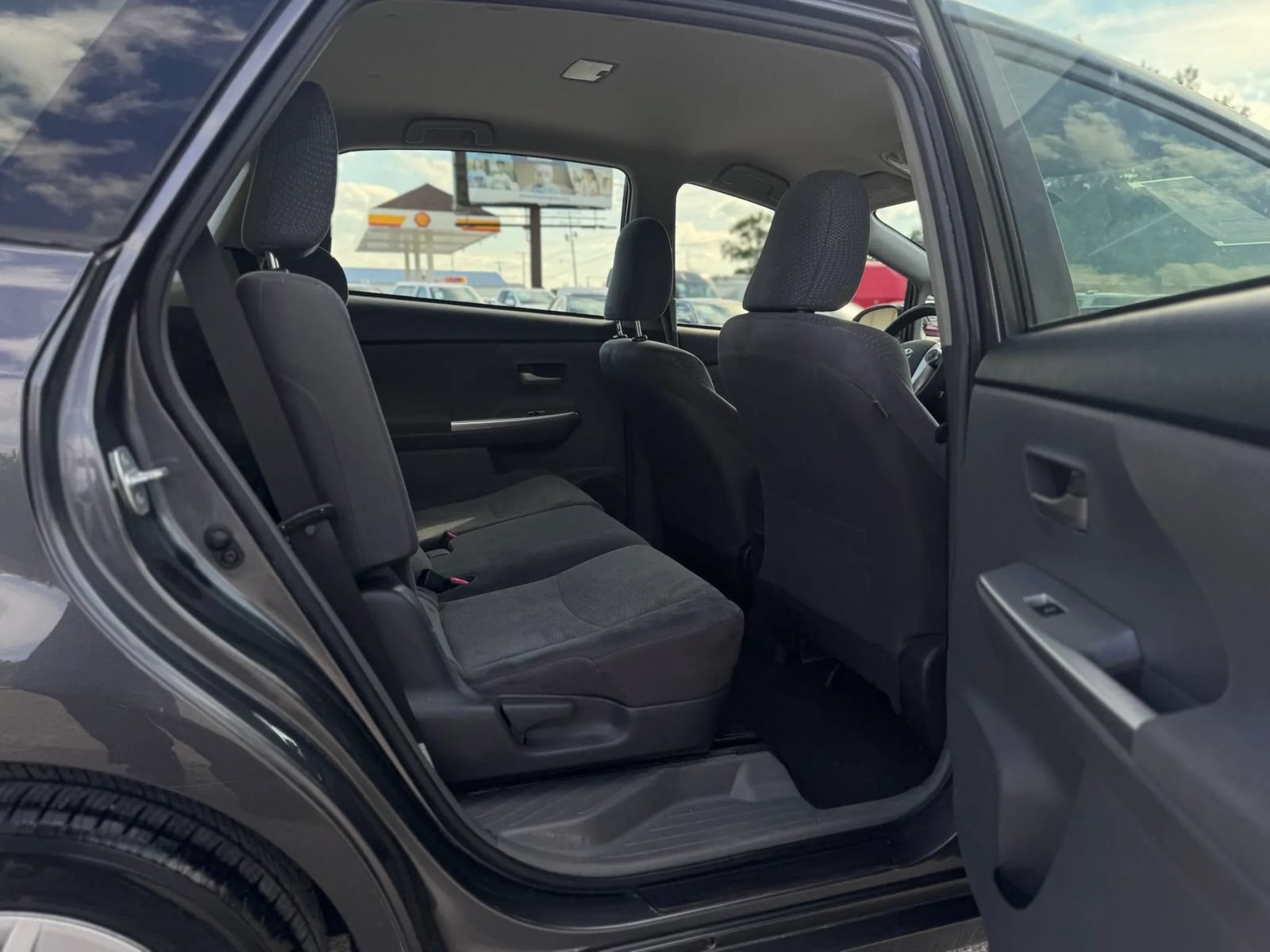 Used 2013 Toyota Prius V Three FWD image 23