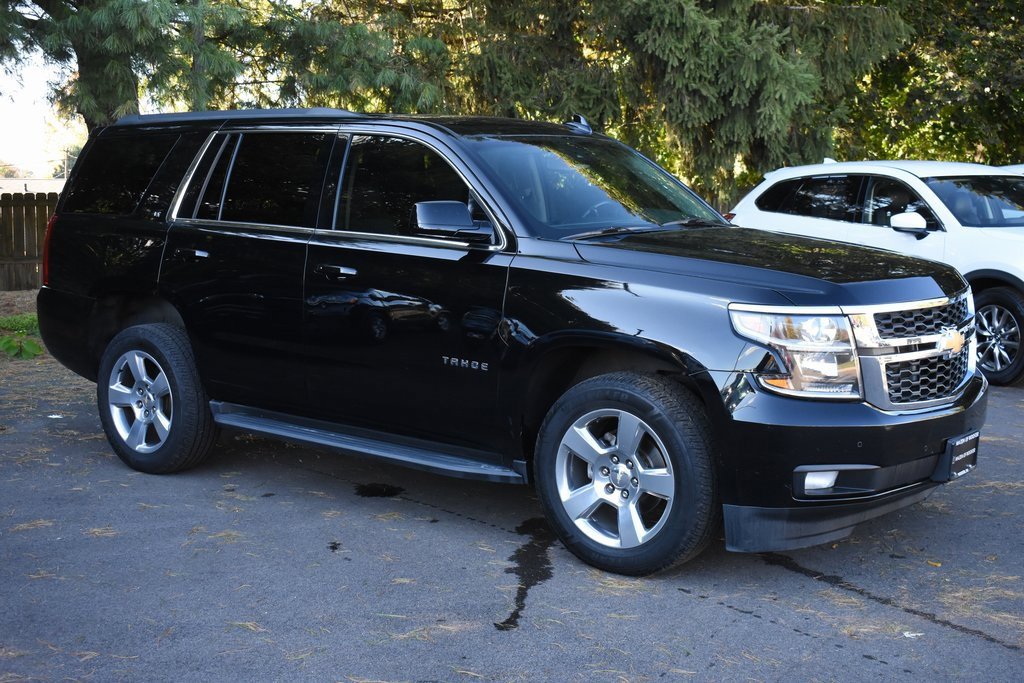 Used 2016 Chevrolet Tahoe LT w/ Luxury Package image 4