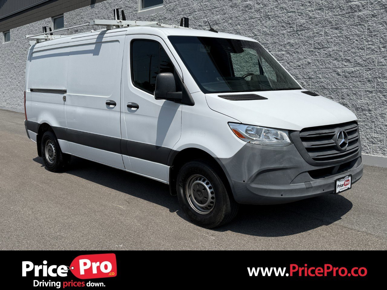 Used 2019 Mercedes-Benz Sprinter 1500 image 1