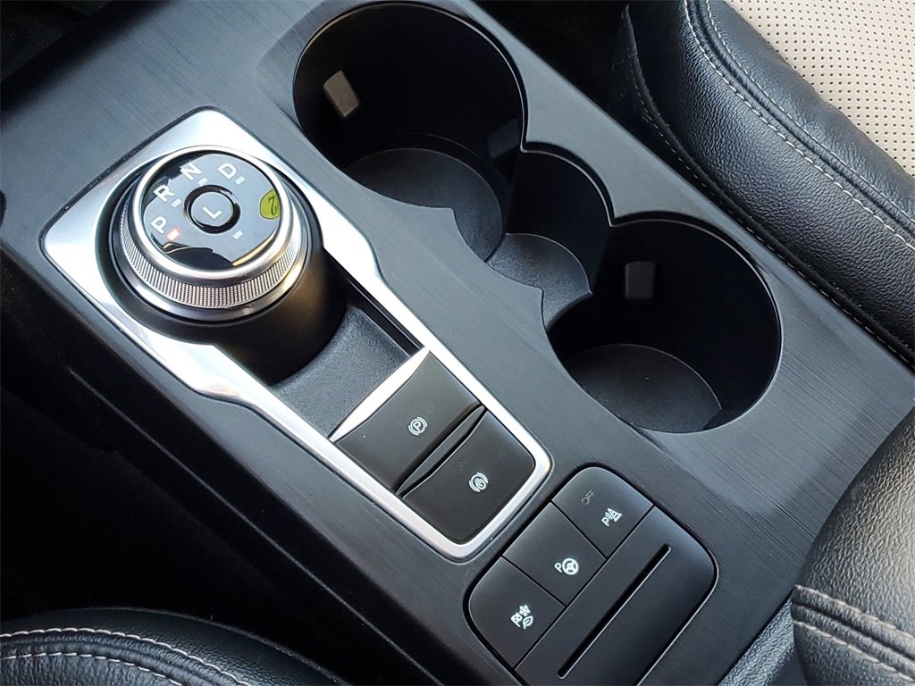 Used 2022 Ford Escape Titanium w/ Titanium Elite Package image 20