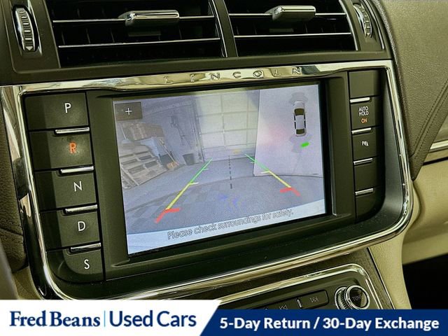 Certified 2020 Lincoln Continental Standard w/ Premium Package image 16