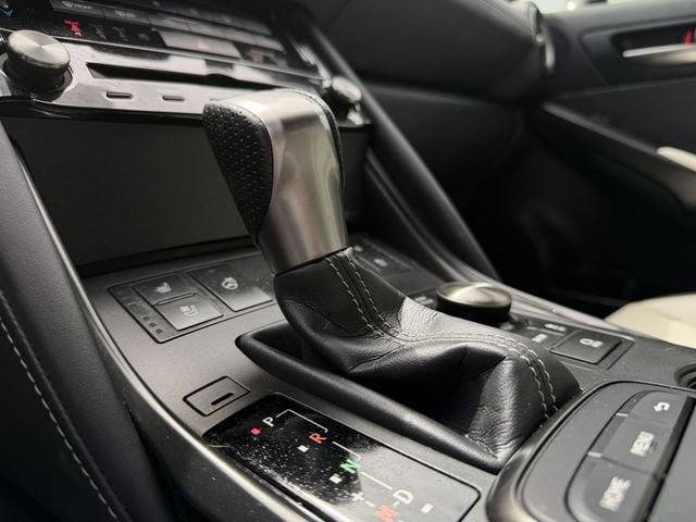 Used 2022 Lexus IS 350 F Sport w/ Accessory Package RWD image 19