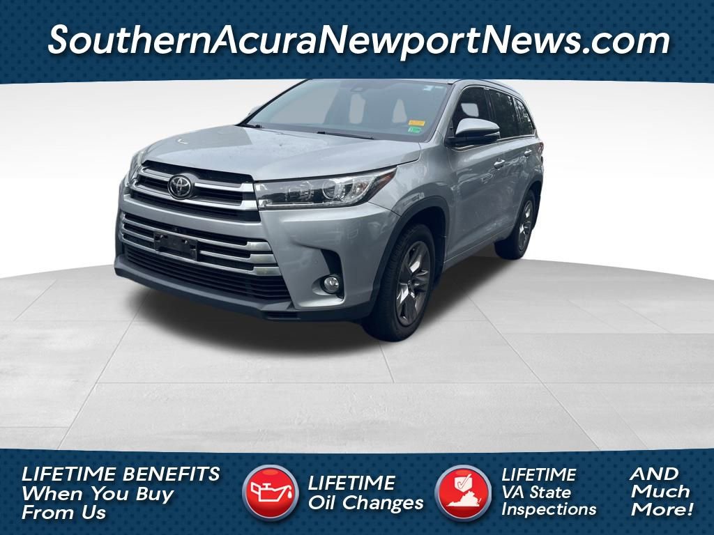 Used 2017 Toyota Highlander Limited Platinum w/ Carpet Mat Package