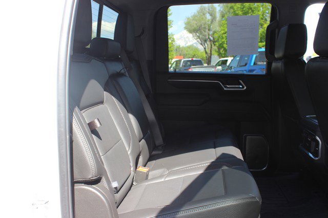 Used 2024 GMC Sierra 3500 Denali w/ Denali Reserve Package image 19