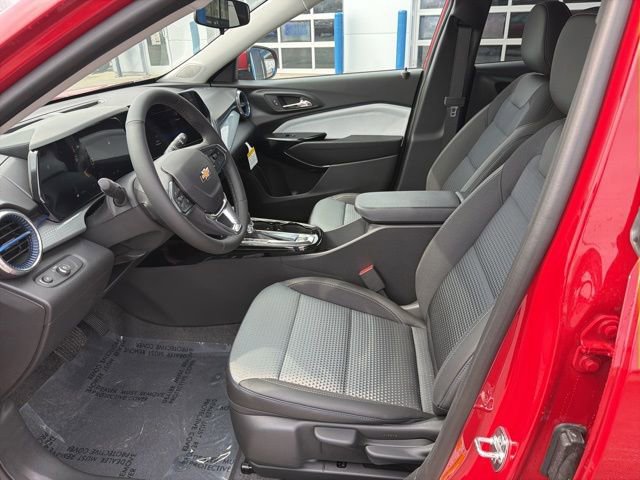 New 2026 Chevrolet Trax LT w/ Driver Confidence Package FWD image 19