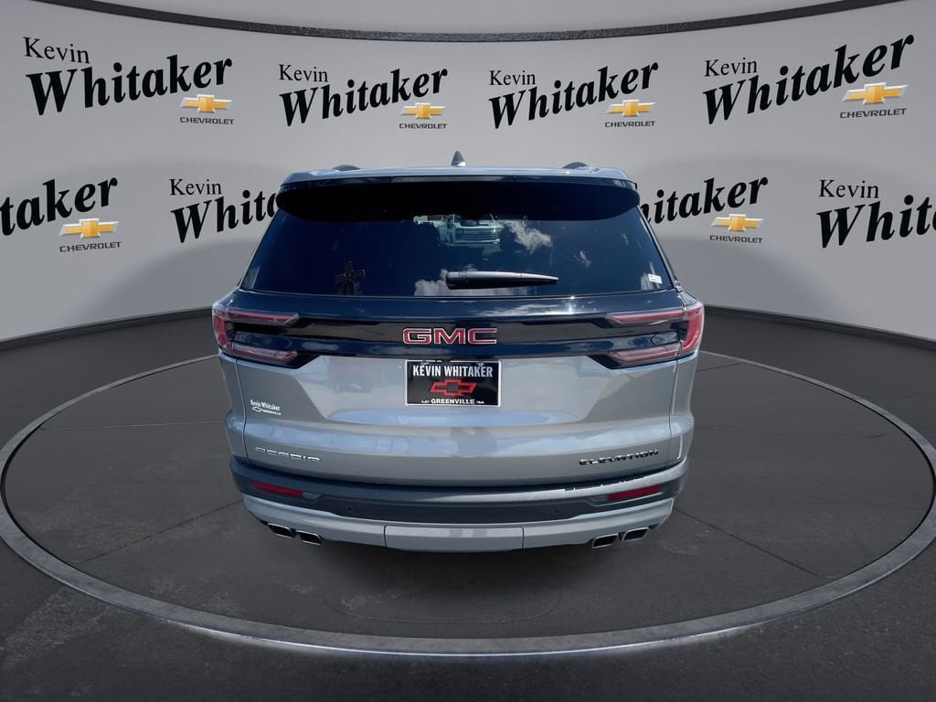 Used 2024 GMC Acadia Elevation w/ Super Cruise Package FWD image 7