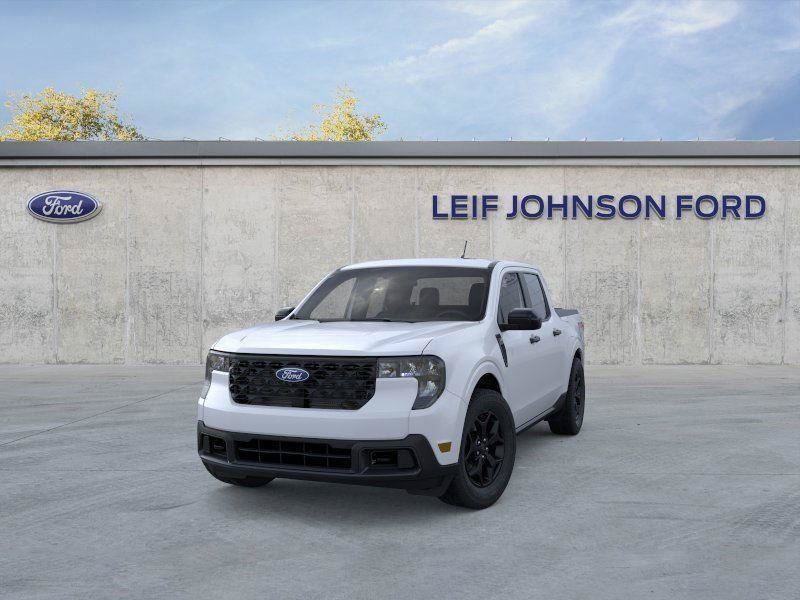 Used 2025 Ford Maverick XLT w/ XLT Luxury Package AWD/4WD image 2