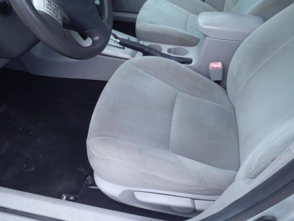 Used 2013 Toyota Corolla LE Special Edition FWD image 13