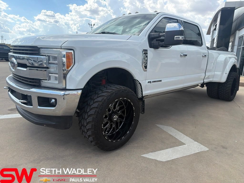 Used 2017 Ford F350 King Ranch w/ King Ranch Ultimate Package AWD/4WD image 7
