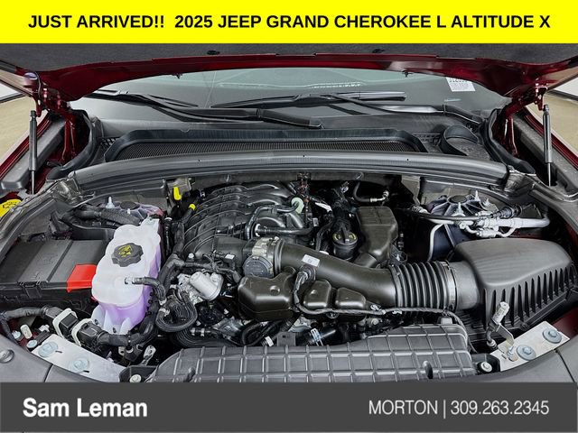 New 2025 Jeep Grand Cherokee L Altitude image 31