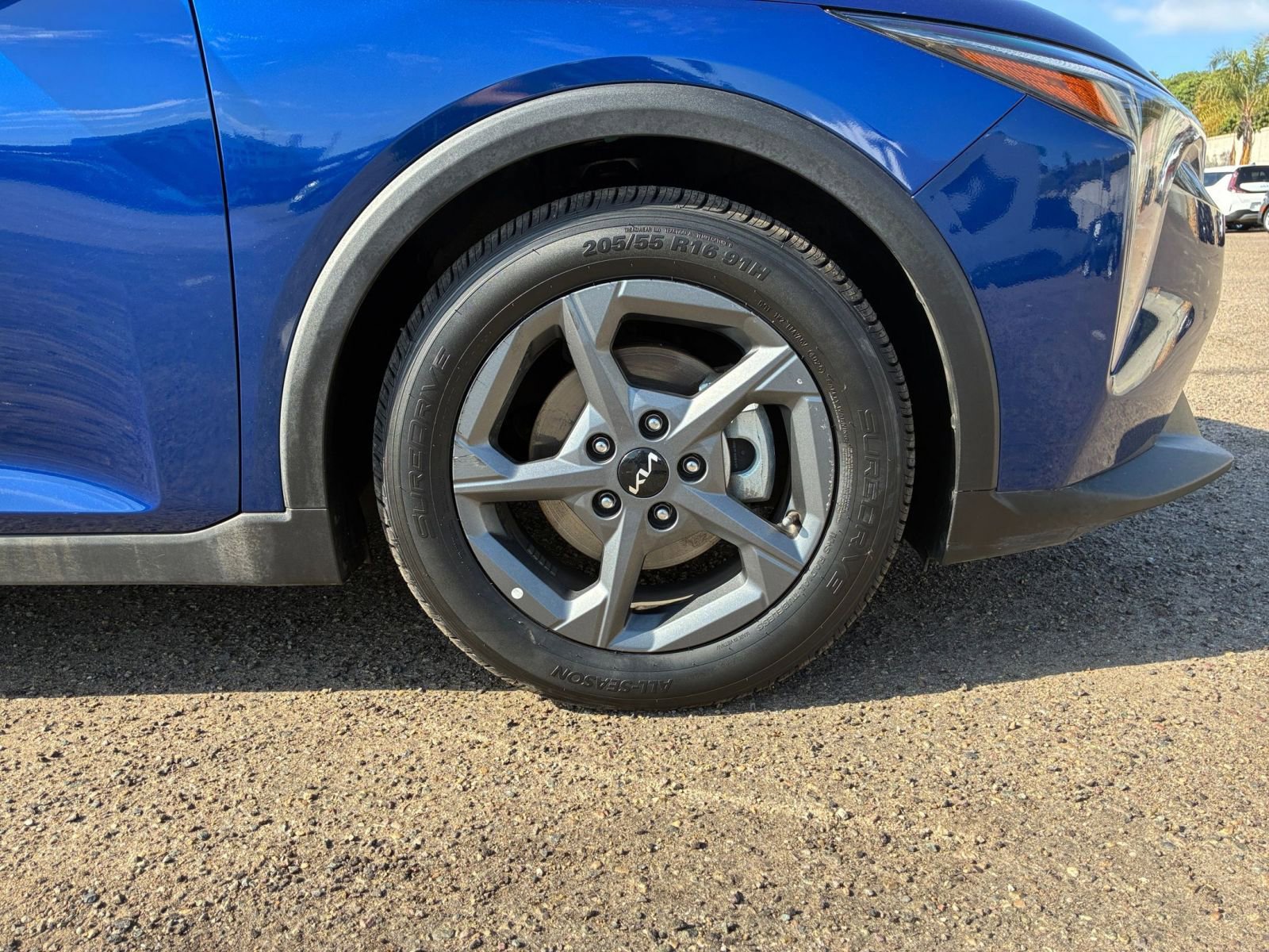 Used 2025 Kia K4 LXS image 29