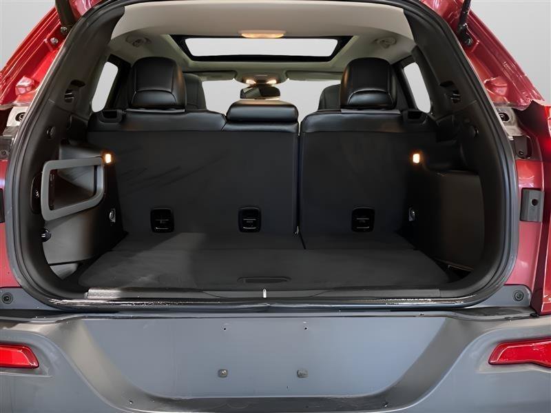 Used 2014 Jeep Cherokee Limited w/ Luxury Group FWD image 20