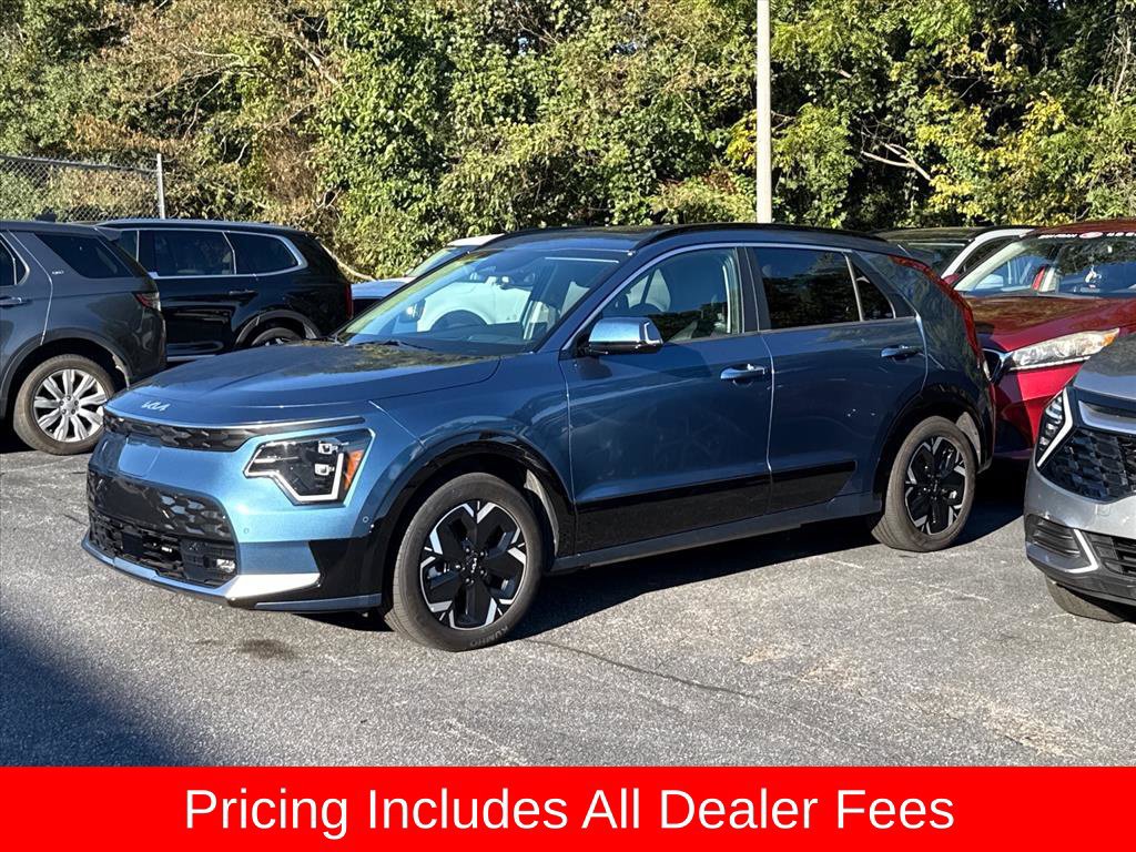 Certified 2024 Kia Niro Wave FWD image 10